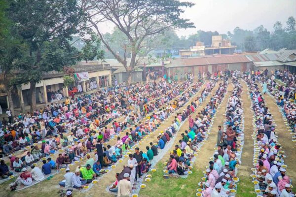 সানন্দবাড়ী বাজার আড়ৎদার সমিতির ইফতার মাহফিল