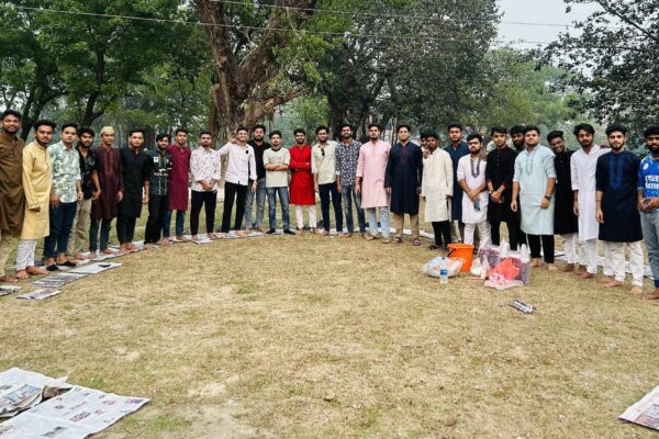 ইউনিভার্সিটি স্টুডেন্টস এ্যাসোসিয়েশন ফুলবাড়ী (USAF) এর ইফতার মাহফিল অনুষ্ঠিত